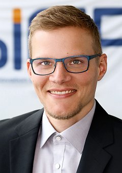 Simon Schwichtenberg